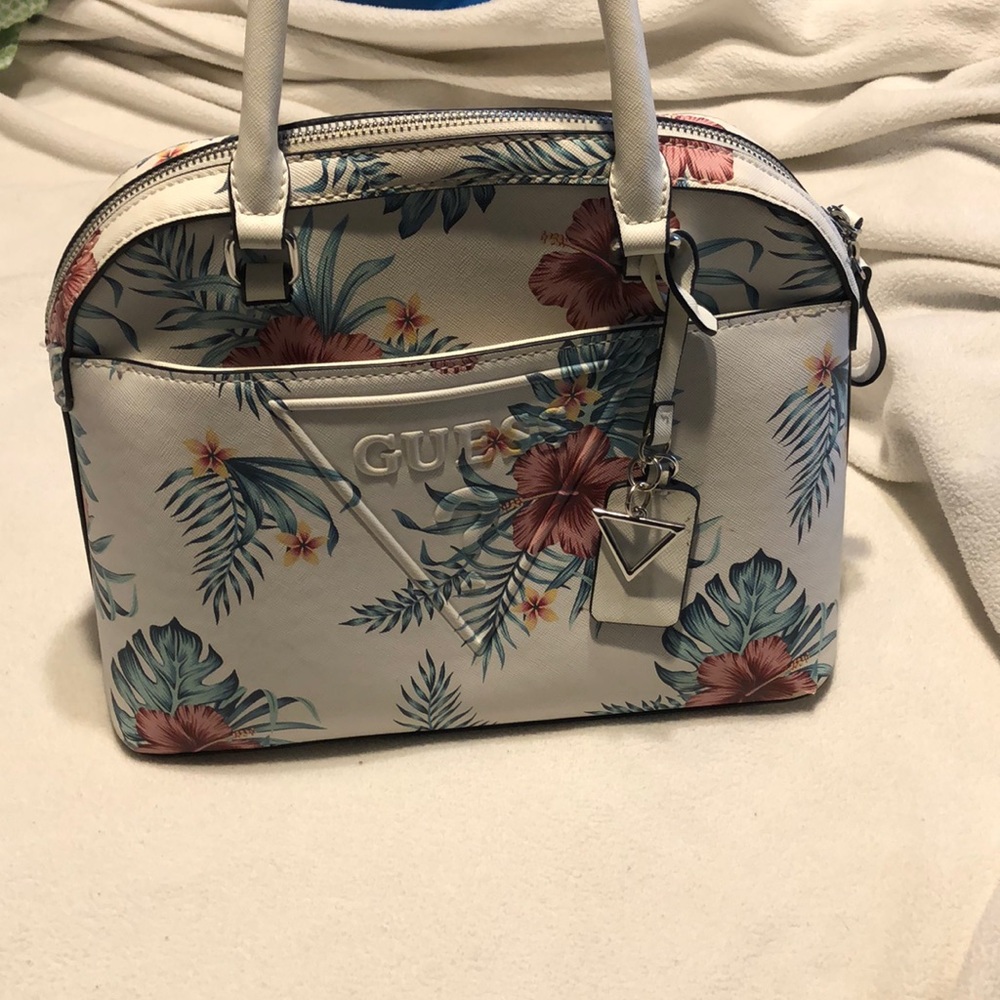 Floral guess purse perfect for florida spring break vaca!
